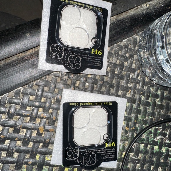 X2 iPhone 13 Pro/13 pro max back camera protector clear - Picture 2 of 2